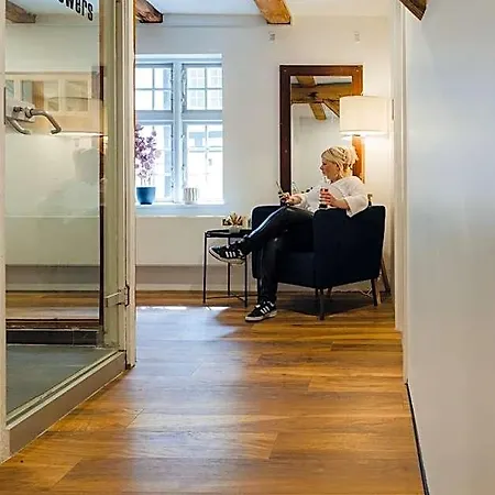 Capsule Nyhavn63 Hotel