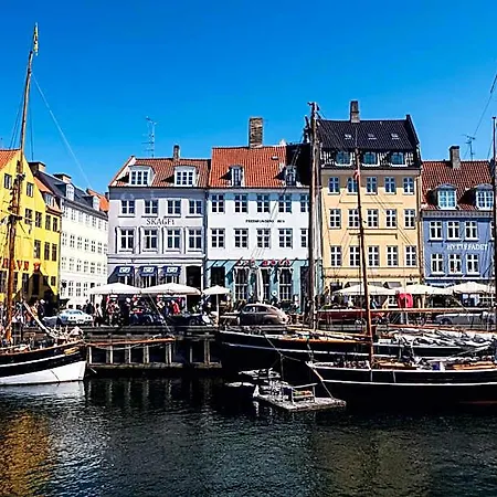 Capsule Nyhavn63 Hotel *